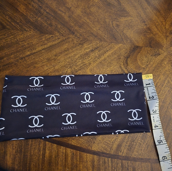 Designer-Inspired Patterned Headband Set - Picture 3 of 3